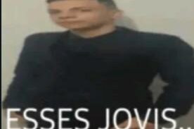 Imagem do grupo de WhatsApp 𝐎 𝐦𝐮𝐧𝐝𝐨 é 𝐧𝐨𝐬𝐬𝐨!