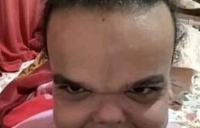 Imagem do grupo de WhatsApp 𝚂𝚘́ 𝚘𝚜 𝚕𝚘𝚞𝚌𝚘𝚜