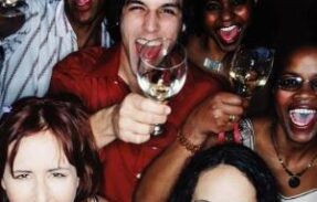 Imagem do grupo de WhatsApp Dark Story