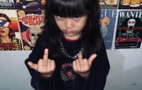 Imagem do grupo de WhatsApp  𝓑𝓐𝓓 𝓥𝓘𝓑𝓔𝓢 