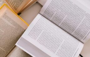 Imagem do grupo de WhatsApp Grupo em livros PDF 