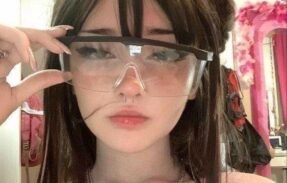 Imagem do grupo de WhatsApp  𝐇𝐎𝐓𝐄𝐋 𝟐𝟒𝐇 爱