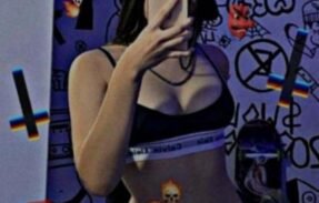 Imagem do grupo de WhatsApp ꧁ঔৣ︎ 𝘾𝙧𝙖𝙯𝙮 𝙛𝙖𝙢𝙞𝙡𝙮 ︎ঔৣ꧂™️