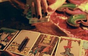 Imagem do grupo de WhatsApp Tarot