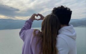 Imagem do grupo de WhatsApp ️ Namoro ou amizade ️